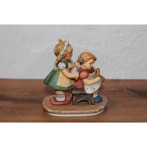 Goebel Forever A Friend BH 65 Porcelain Figurine 1998 Berta Hummel